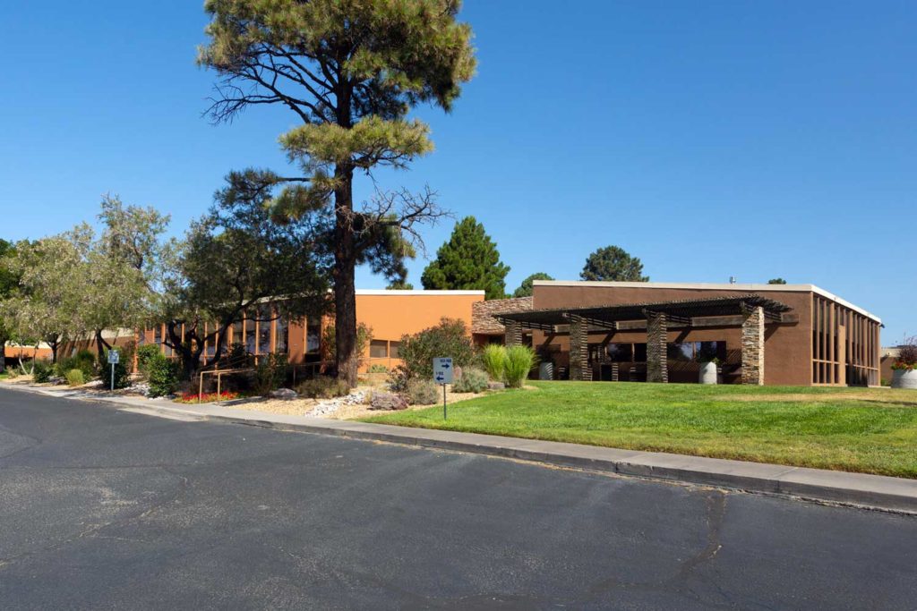 Cooper Street Capital Apartment Management Investments Multi-Family Property Operations Vista Grande facade