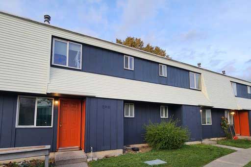 The Rosewood Apartments; one two three four bedroom apartments townhomes apartment homes in spokane, WA near Gonzaga University and Spokane Community College